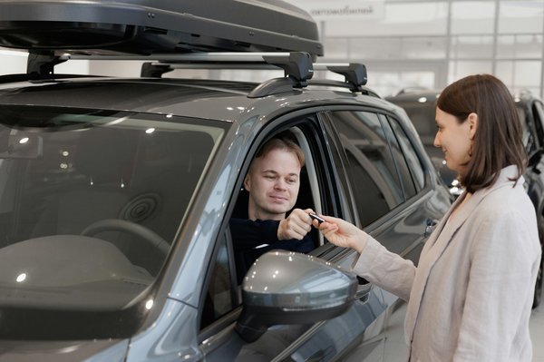 Louez votre véhicule idéal avec veo location !